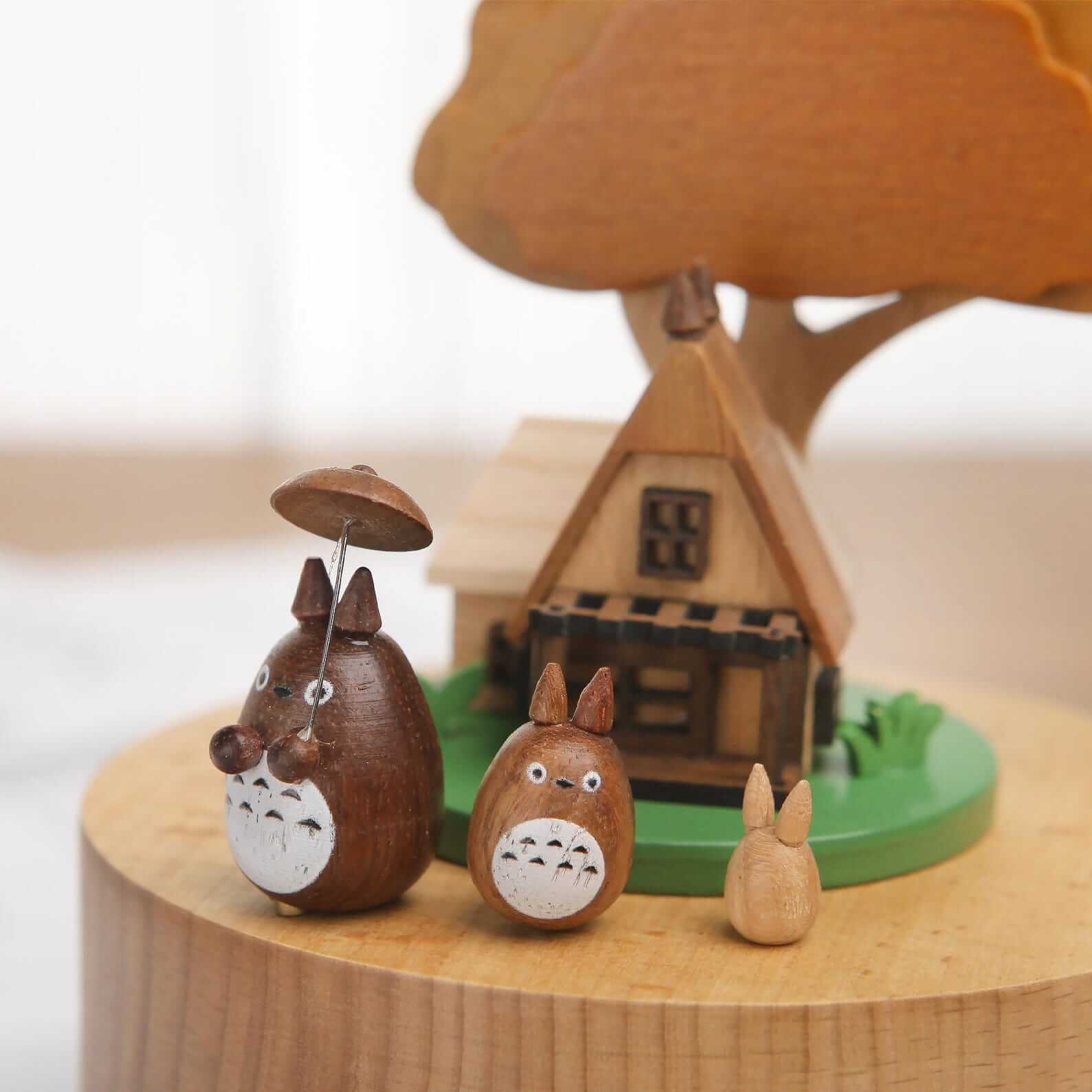 Wooden Totoro Rotating Music Box - Anime Decor